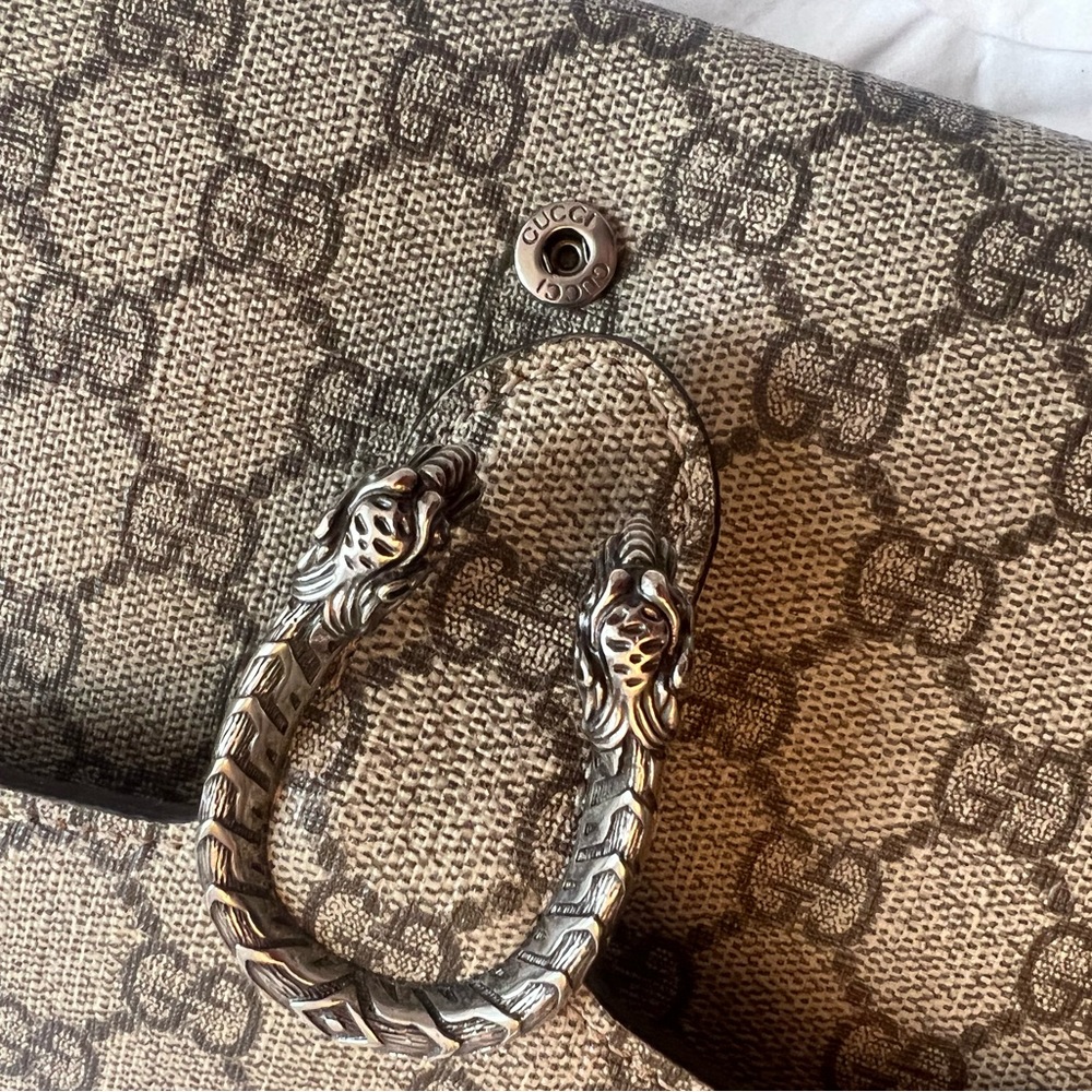 Gucci Dionysus GG supreme wallet on a chain - Picture 3 of 5